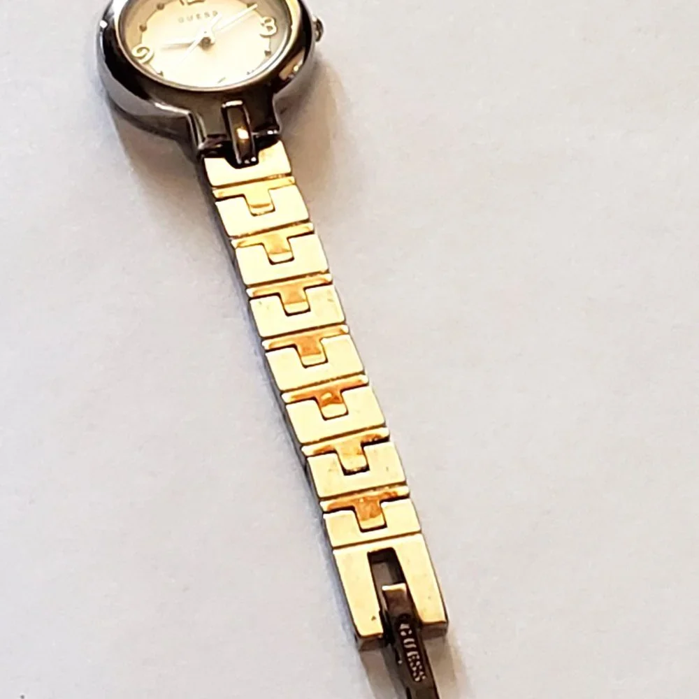 GUESS Two Tone Quartz Gold Silver Band White Face Easy to Read Ladies Watch